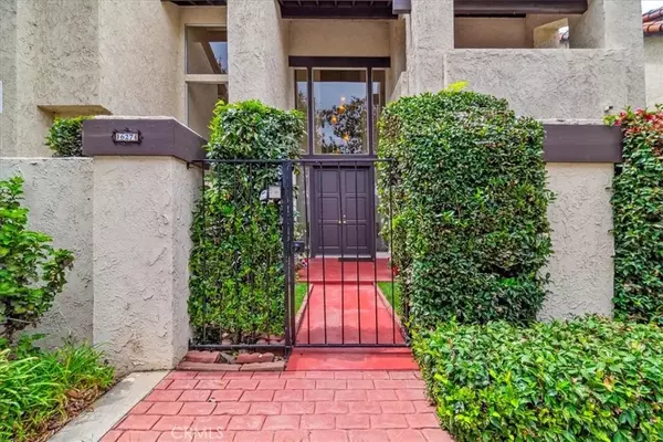 Long Beach, CA 90807,627 W Terrylynn Place