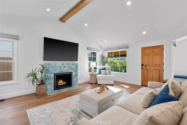Manhattan Beach, CA 90266,534 Marine Avenue