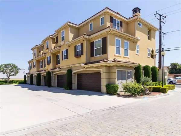 Bellflower, CA 90706,17625 Carpintero Avenue