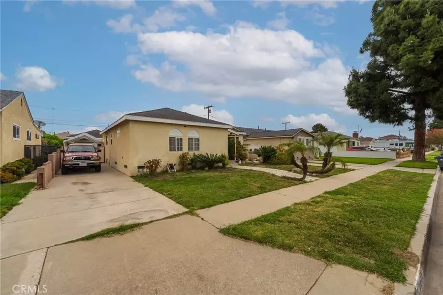 2613 E 221 Street, Carson, CA 90810