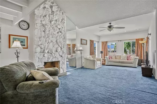 Huntington Beach, CA 92646,9522 Yellowstone Drive