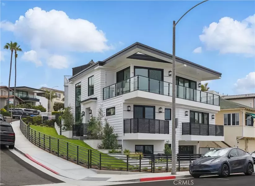 2141 Circle Drive, Hermosa Beach, CA 90254