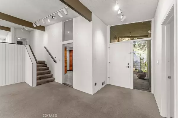 Rancho Palos Verdes, CA 90275,30211 Via Rivera