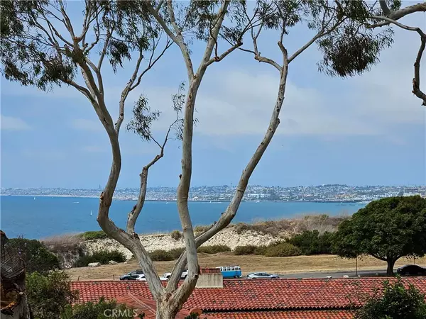 Palos Verdes Estates, CA 90274,364 Via Almar