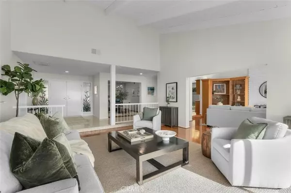 Rancho Palos Verdes, CA 90275,30435 Camino Porvenir