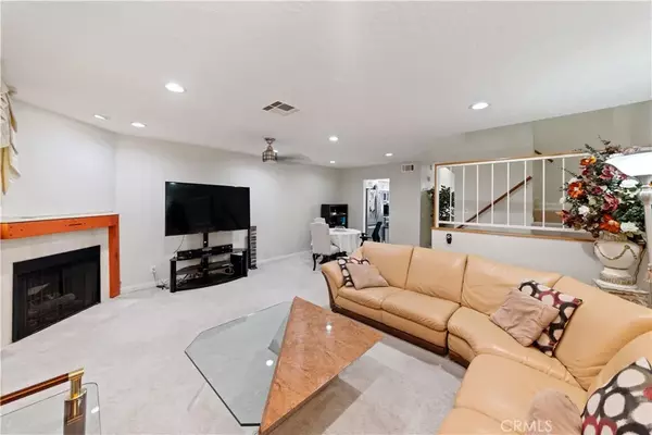 Inglewood, CA 90302,532 Venice Way #8