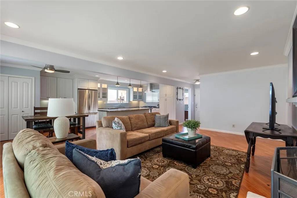 San Pedro, CA 90731,1827 Amelia Avenue