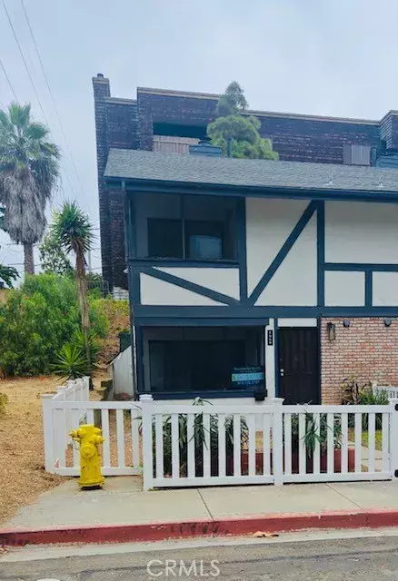 1069 Donahue Street, San Diego, CA 92110