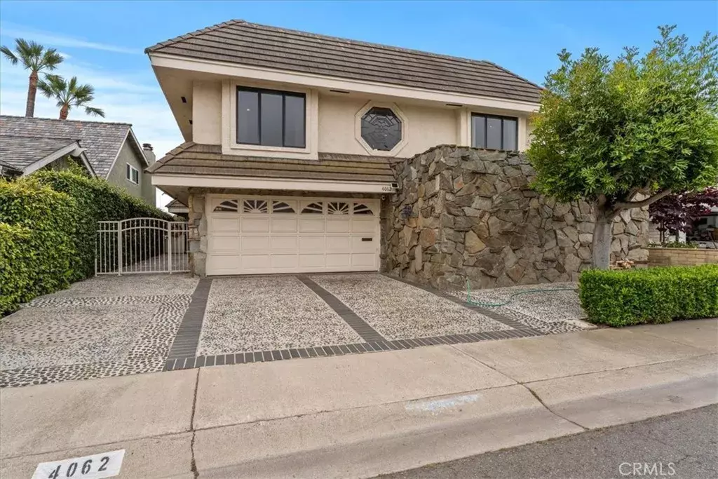 Huntington Beach, CA 92649,4062 Figaro Circle