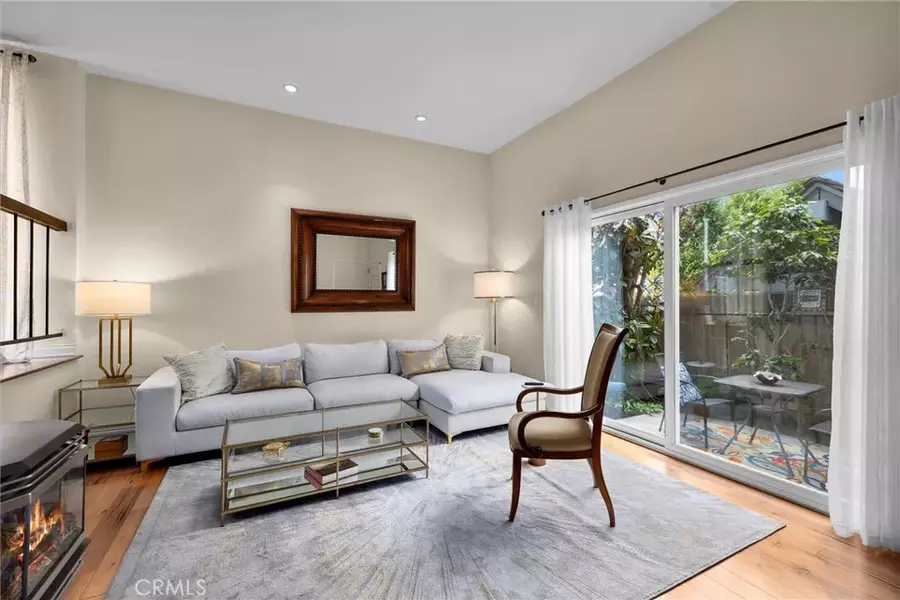 504 Harkness Lane #1, Redondo Beach, CA 90278