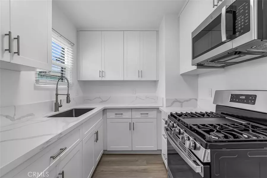908 Manhattan Avenue #D, Hermosa Beach, CA 90254