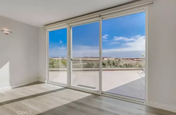 Rancho Palos Verdes, CA 90275,3200 La Rotonda Drive #407