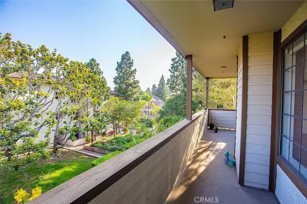 Torrance, CA 90503,2563 Plaza Del Amo #305