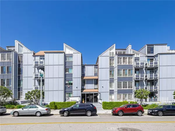 Redondo Beach, CA 90277,625 Esplanade #29