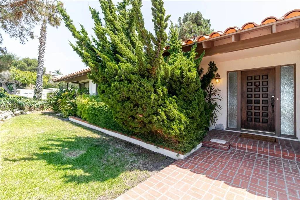 3904 Exultant Drive, Rancho Palos Verdes, CA 90275