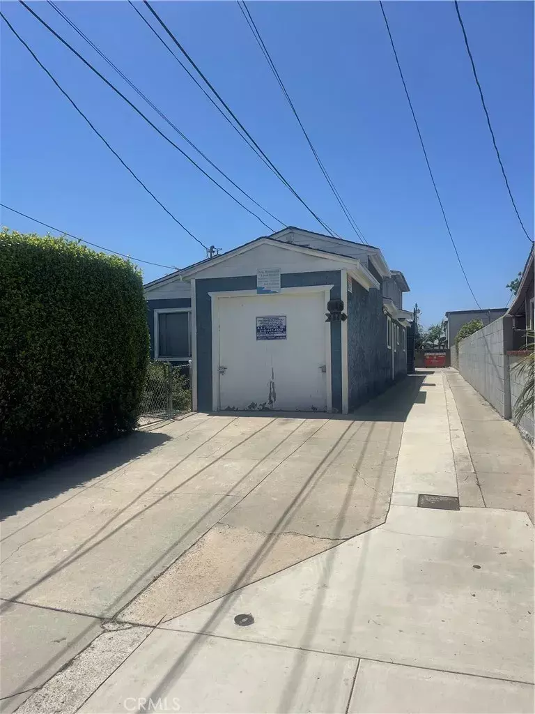 Gardena, CA 90249,1928 W 145 #D