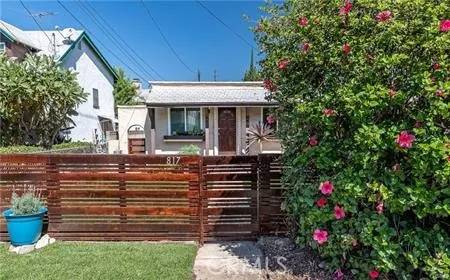 817 Chestnut Avenue, Los Angeles, CA 90042
