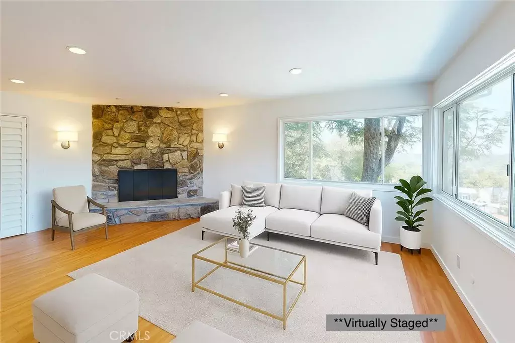 Los Angeles, CA 90041,5338 Waldo Place