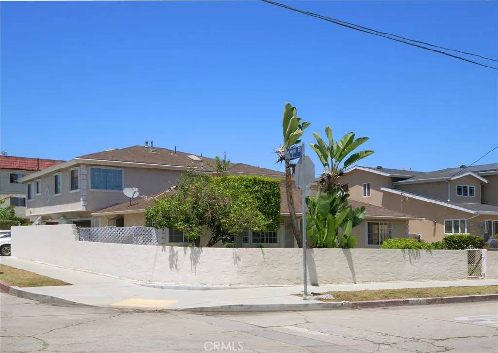1569 W 218th Street, Torrance, CA 90501
