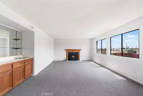 Harbor City, CA 90710,1414 260th Street #5