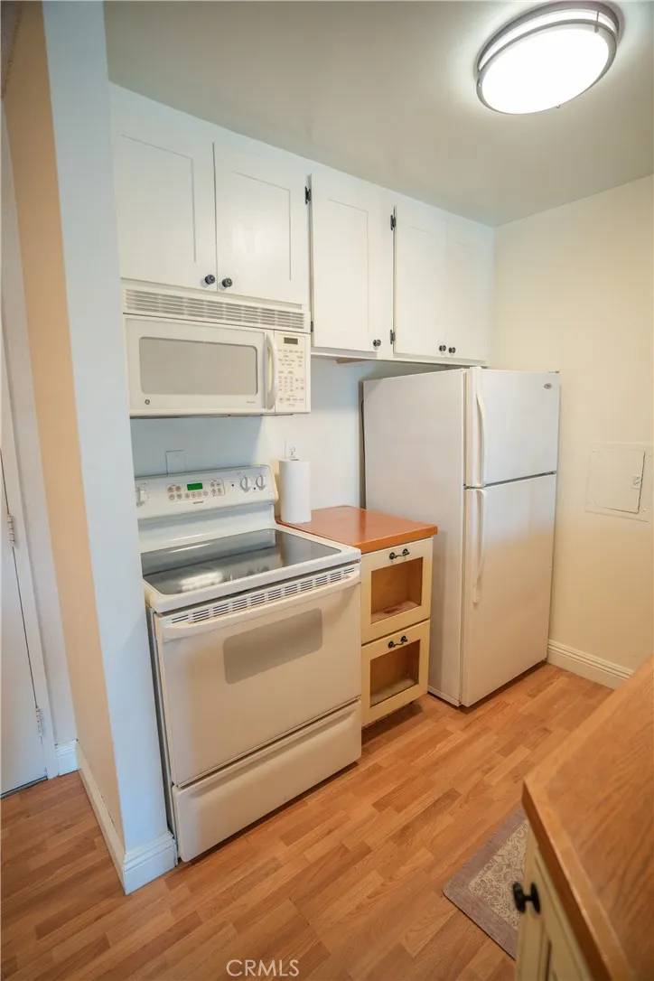 Long Beach, CA 90804,5585 E Pacific Coast #161