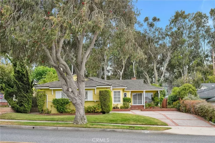 422 Calle De Arboles, Redondo Beach, CA 90277