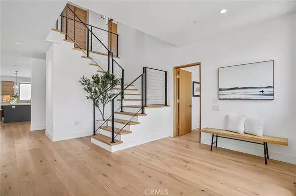 Redondo Beach, CA 90277,1003 S Prospect Ave