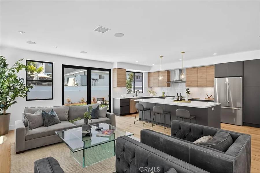 1007 S Prospect Ave, Redondo Beach, CA 90277