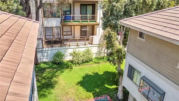 Torrance, CA 90503,2571 Plaza Del Amo #107