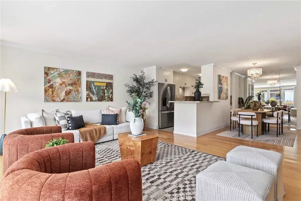 Rancho Palos Verdes, CA 90275,6542 Ocean Crest Drive #B208