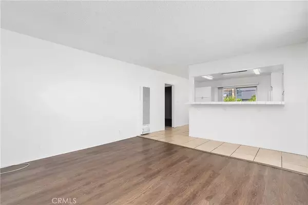 San Pedro, CA 90731,841 W 5th Street