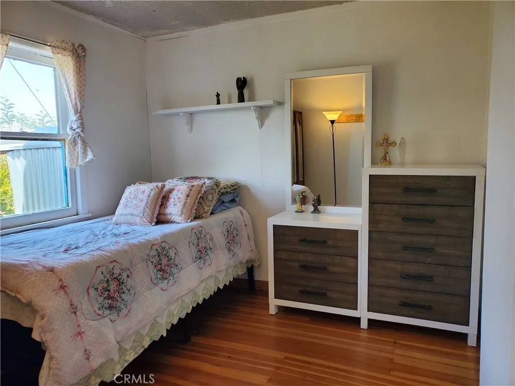 Torrance, CA 90502,20512 Berendo Avenue