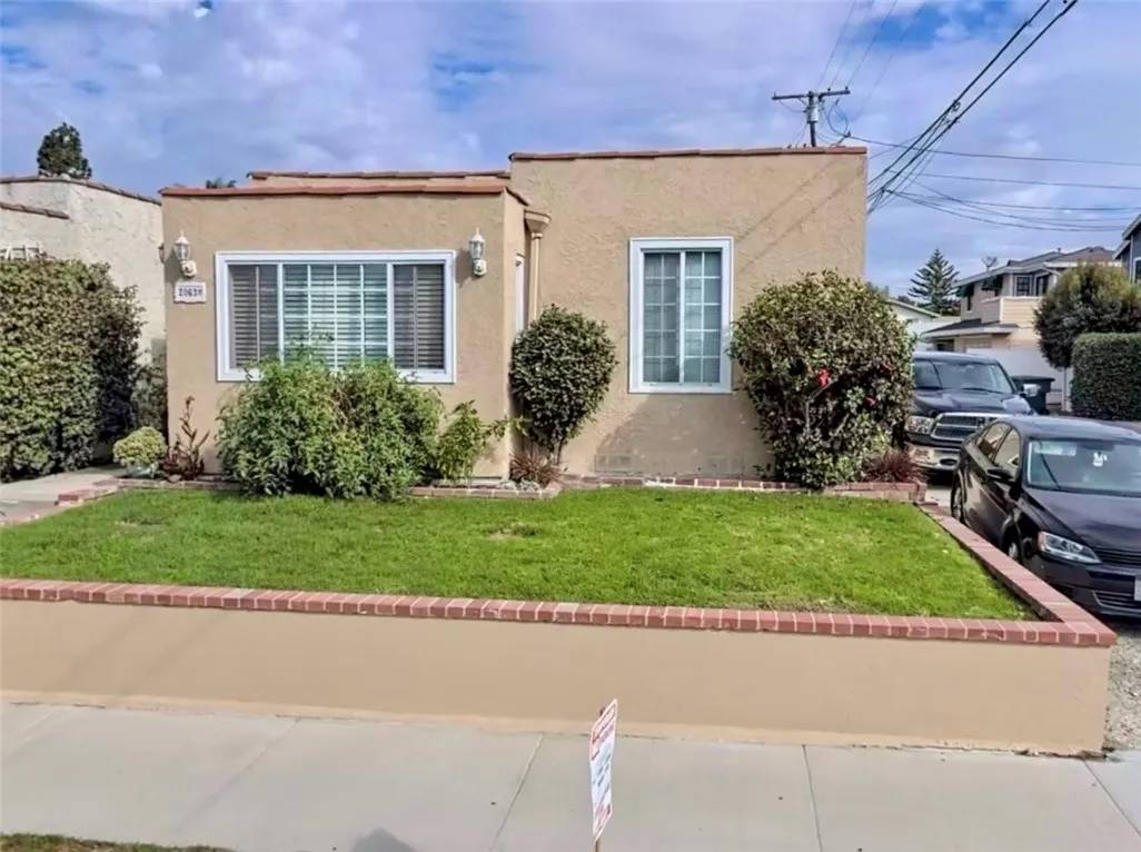 Torrance, CA 90501,2063 W 220th Street