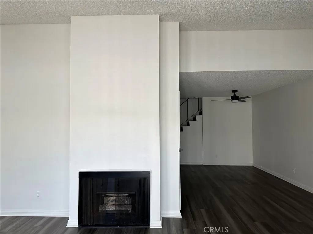 Lomita, CA 90717,25018 Eshelman Avenue #10
