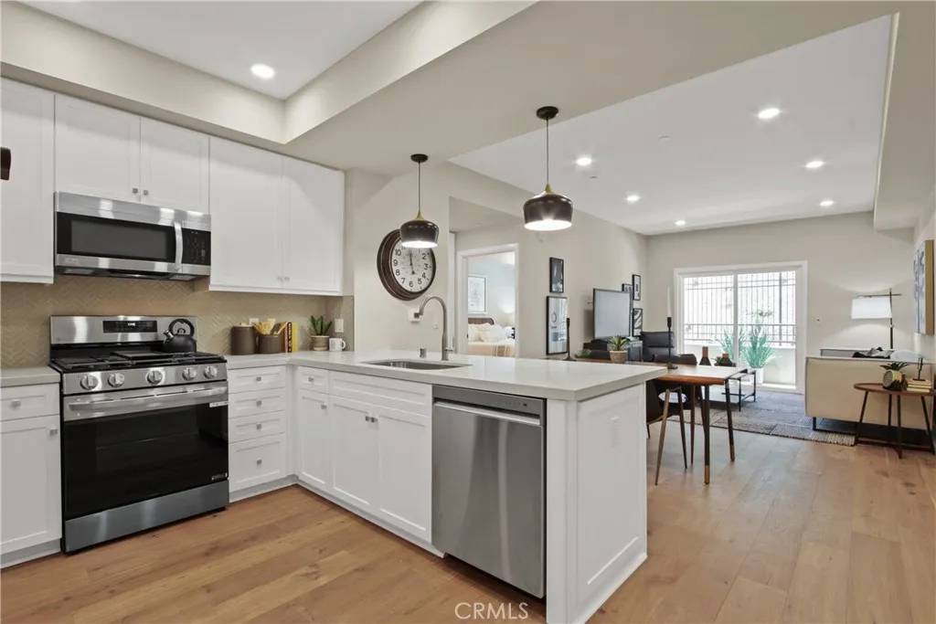 Rolling Hills Estates, CA 90274,927 Deep Valley Drive #115
