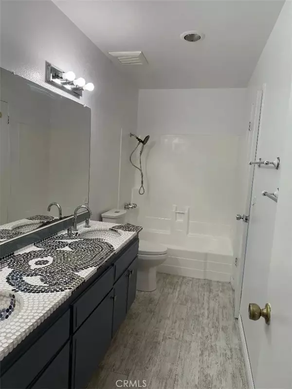 Gardena, CA 90247,14730 S Normandie Avenue #3