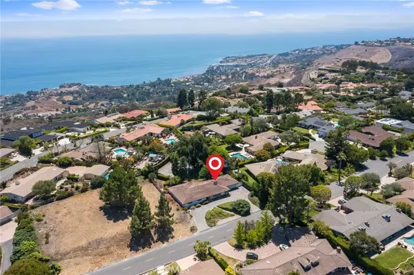 Rancho Palos Verdes, CA 90275,8 Coveview Drive