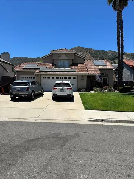 15771 Lake Terrace Drive, Lake Elsinore, CA 92530