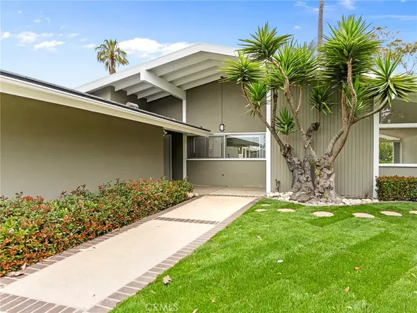 Palos Verdes Estates, CA 90274,2640 Via Anacapa