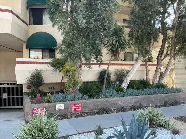 Long Beach, CA 90807,3932 N Virginia Road #204