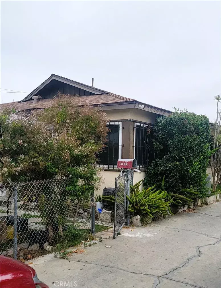 Inglewood, CA 90304,4256 W 106th Street