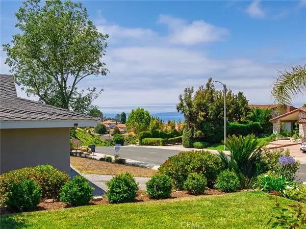 Rancho Palos Verdes, CA 90275,28422 Seamount Dr