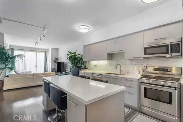 Los Angeles, CA 90025,1817 Prosser Avenue #503