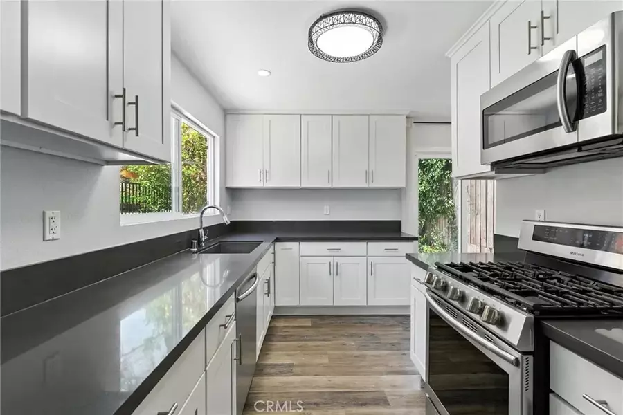 5439 S La Cienega Boulevard, Ladera Heights, CA 90056