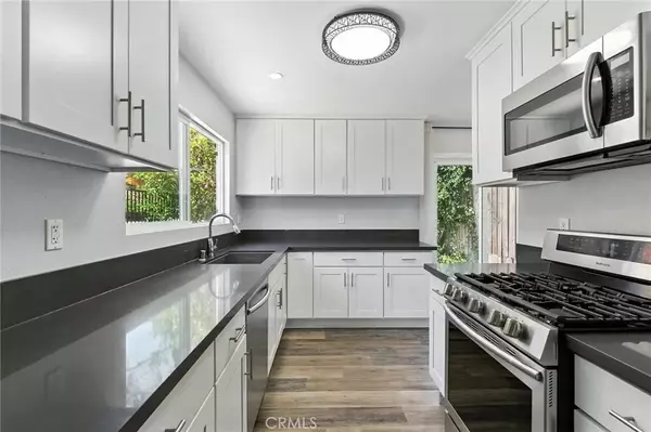 Ladera Heights, CA 90056,5439 S La Cienega Boulevard