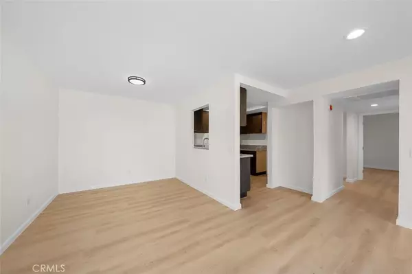 Oceanside, CA 92057,5025 Los Morros Way #45