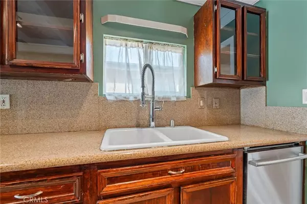 Hawthorne, CA 90250,5032 W 135th Street