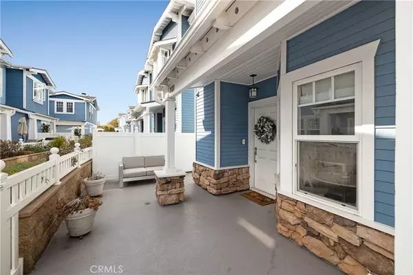 Manhattan Beach, CA 90266,231 Aviation Place