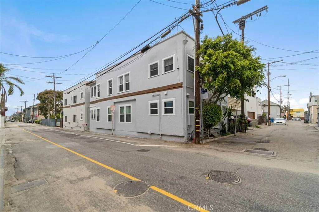 Venice, CA 90291,12 25th Place