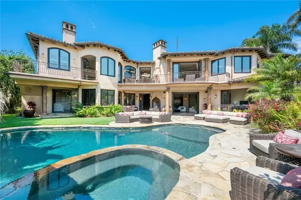 Manhattan Beach, CA 90266,215 S Poinsettia Avenue